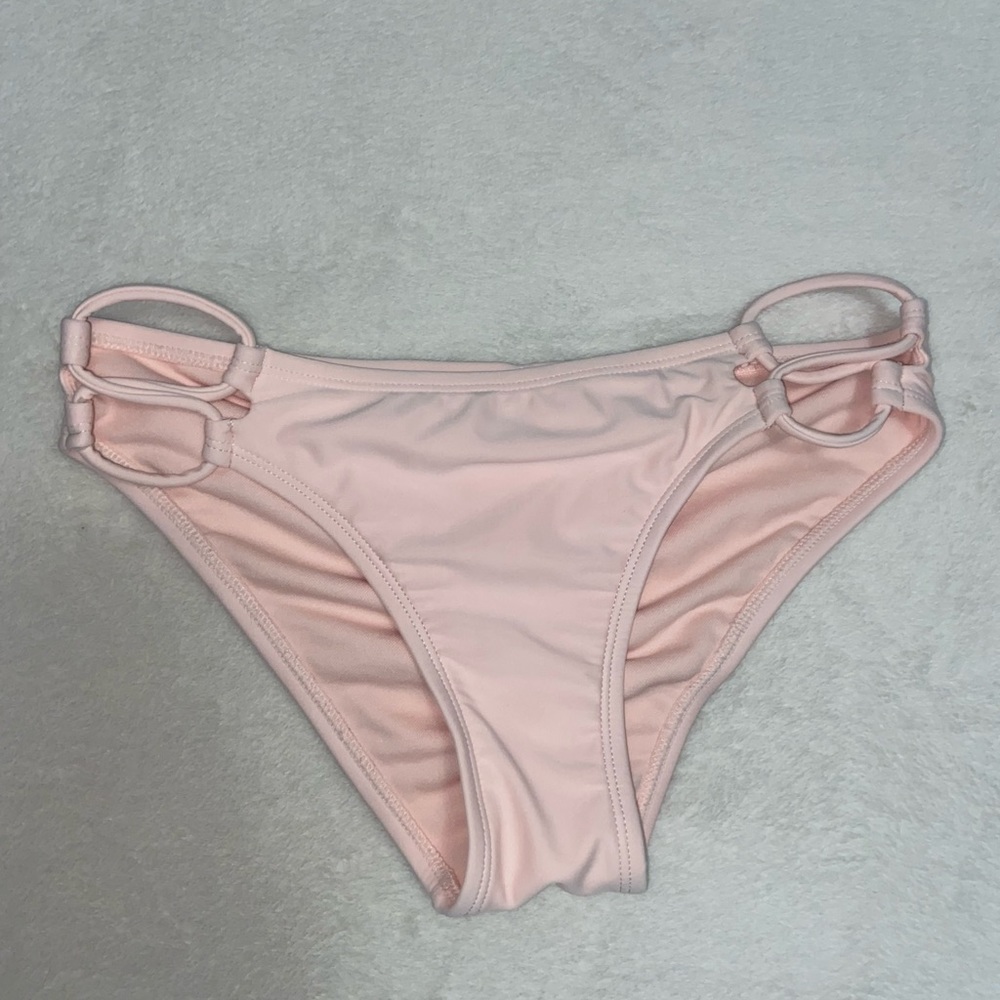Target swimsuit bottoms NWOT